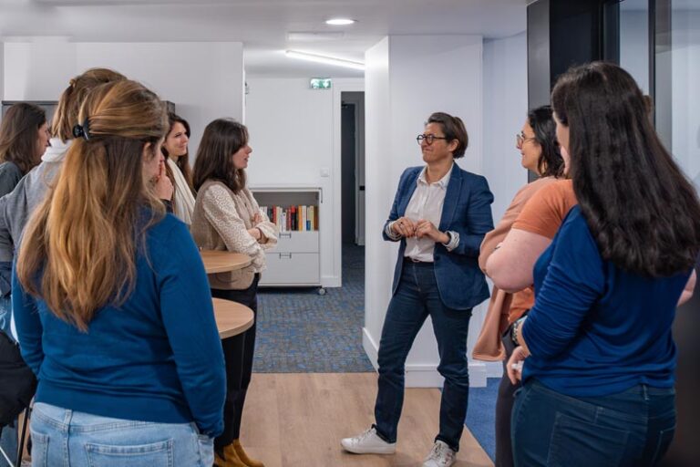 Laurence-Web-14 Laurence